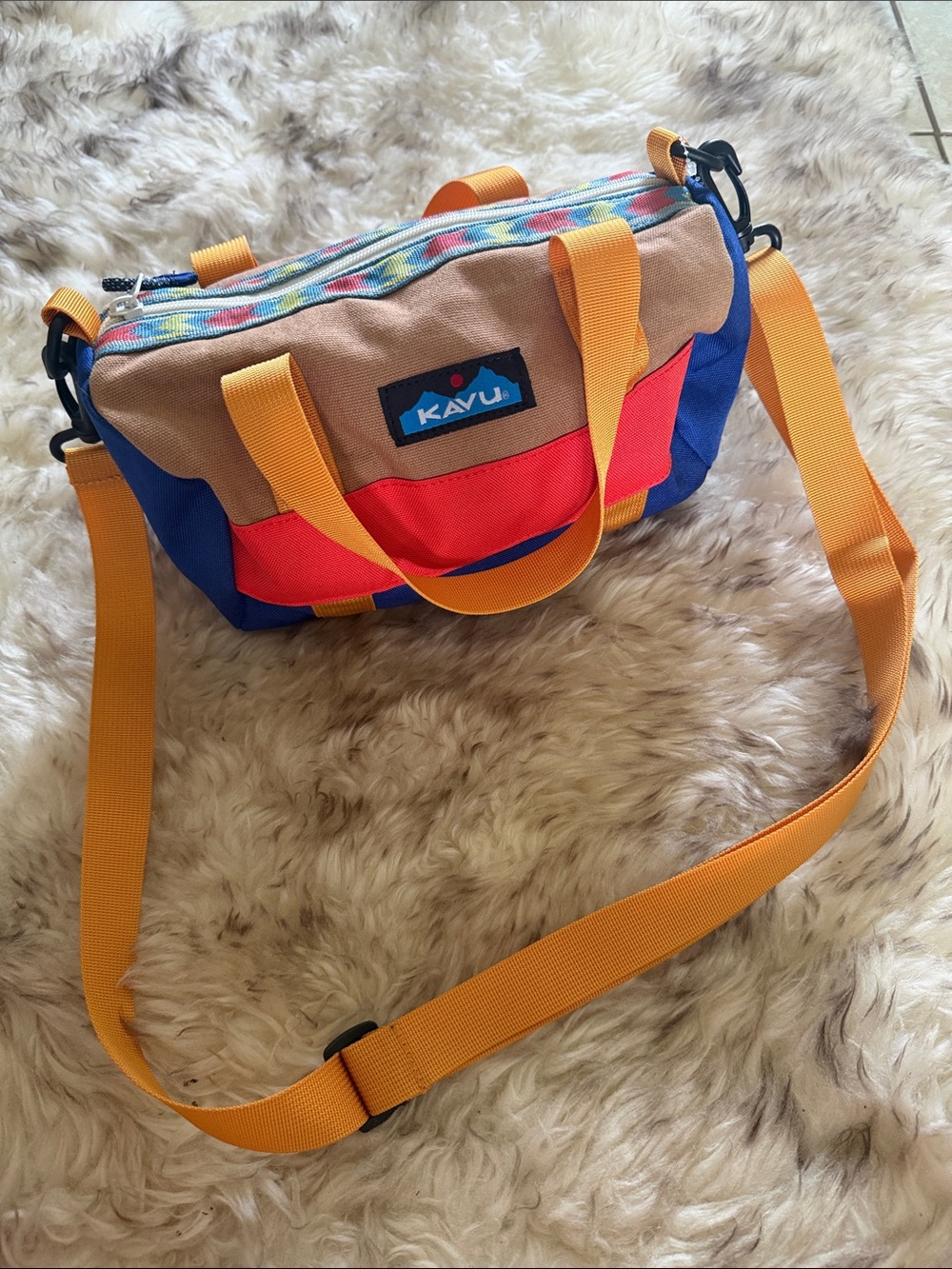New KAVU Manastash Mini Duffle Crossbody Bag free people shoulder hand purse gym